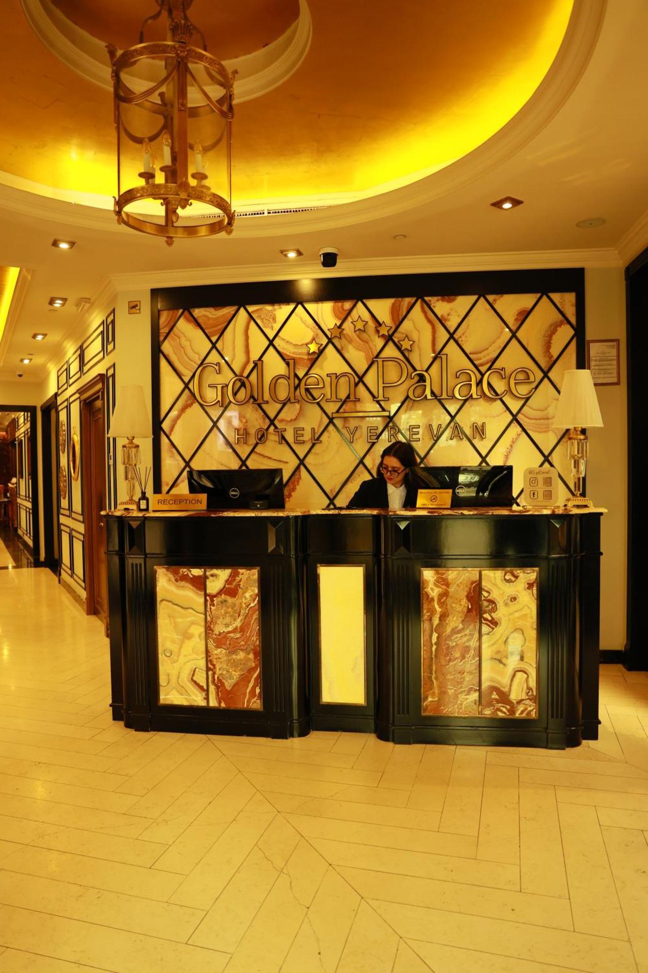 Golden Palace Hotel Jerevan Exteriör bild